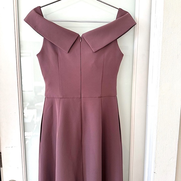 Kay Unger Kiana Crepe Walk-Thru Jumpsuit Maxi Dress Off Shoulder Mauve Sz 4 NWT - Picture 12 of 17